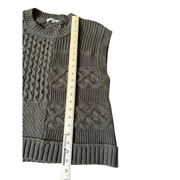 Madewell Patchwork Knit Sweater Vest size S Olive Green Cable - Picture 6 of 7
